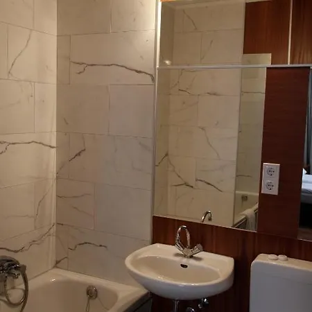 Am Alexanderplatz Apartment *