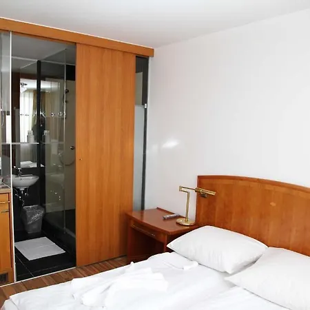 Apartment Am Alexanderplatz *