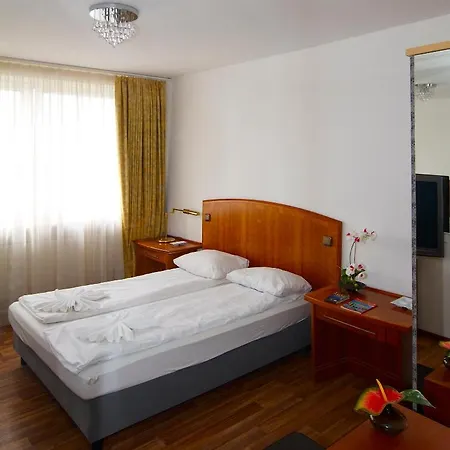 Am Alexanderplatz Apartment